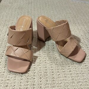 Madden Girl Heels pink size 5